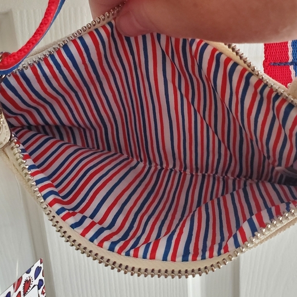 NWT BRIGHTON 2024 VOTE ELECTION DAY POUCH BAG SHOULDER CROSSBODY RED WHITE BLUE - Picture 13 of 15